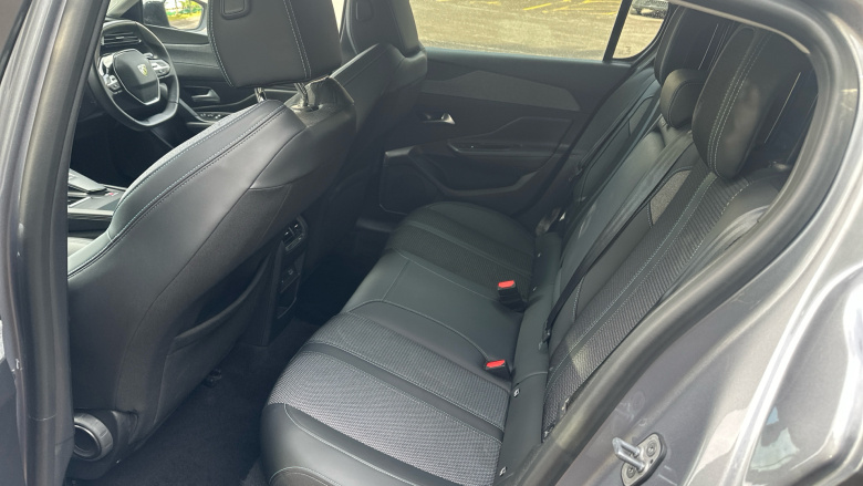 Peugeot 308 1.2 PureTech Allure Premium 5dr EAT8 Petrol Hatchback